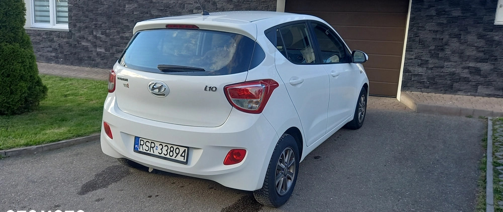 Hyundai i10 cena 29450 przebieg: 120000, rok produkcji 2015 z Strzyżów małe 436